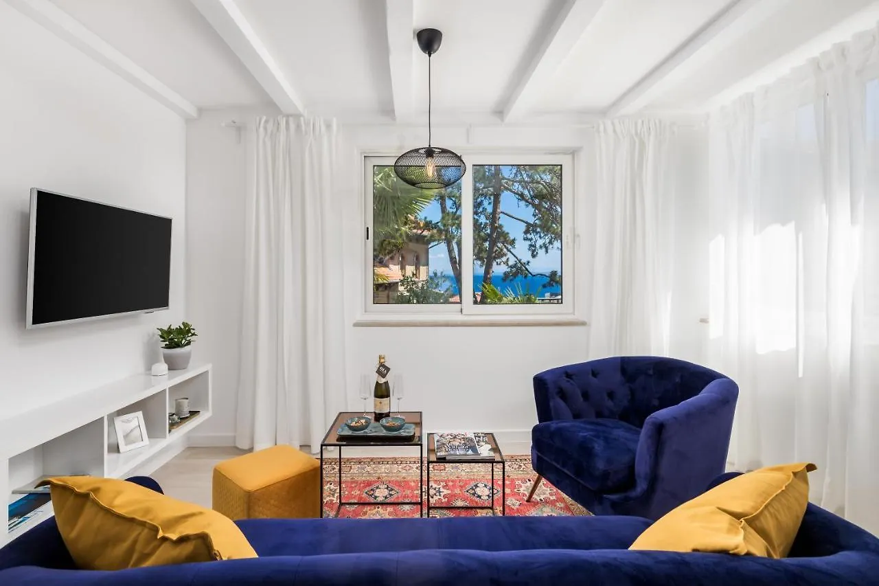 Ola II Opatija Luxury Apartments